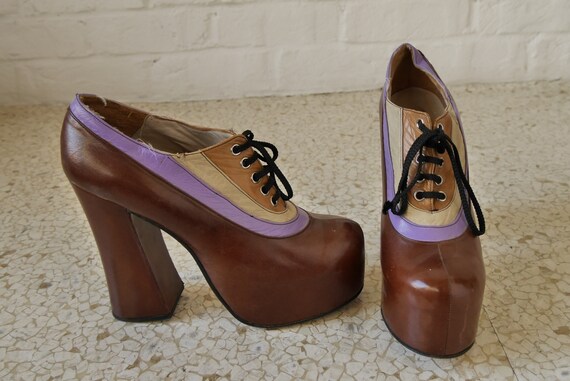 Plateau pumps 1970s by Nina shoes