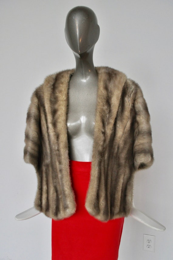 Grey mink fur stole 1950s get 20% discount w code - image 1