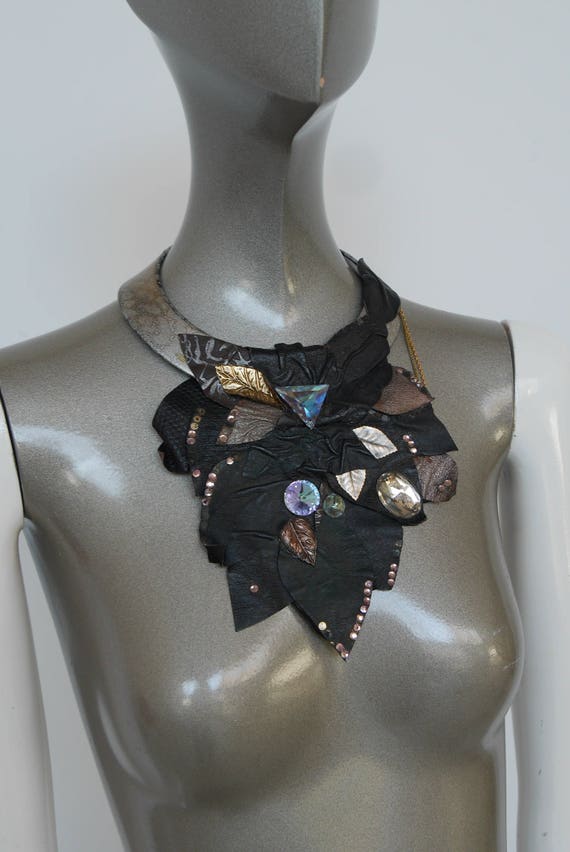 Opulent 80s chocker  with leather and rhinestone a