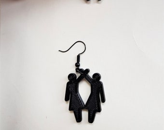 Two ladies connected together in an earring, women friendship jewelry, black 3d earrings, LGBTQ gift for her