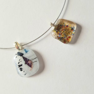 Fused glas kunst hanger, statement ketting gift, Gouden of Wit glas-fusing sieraad, uniek collier mam, haar, Nederlands vriendschap juweel