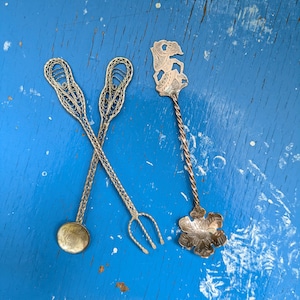 Djokja Silver Teaspoons: Indonesian Wajang Figure & Filigree Set