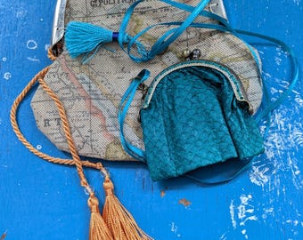 Emerald Green Fish Leather Coin Purse, Europe Kiss-Lock Frame Amulet Clutch