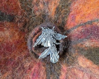 Druiventrosje broche, schroef pinbroche van 925 zilver, Broche cadeau voor wijnliefhebbers
