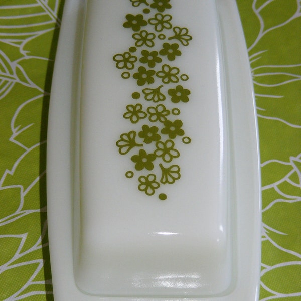 Vintage Spring Blossom, Crazy Daisy Pyrex Butter Dish....free shipping