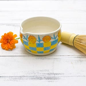 Handmade Ceramic Matcha Bowl with Spout: Pottery Chawan Tea Bowl