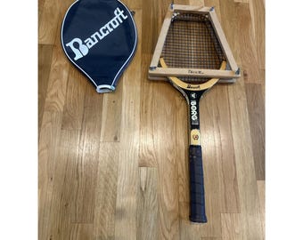 Tennis racket, Donnay Borg Allwood. Signed by Björn Borg with dedication on Slipcase