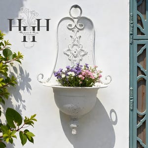 Francuska, zabytkowa doniczka ścienna | Rustykalna, żelazna doniczka | Dekoracja ogrodowa