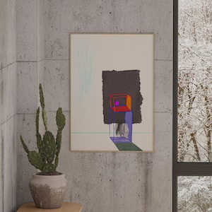 Può includere: Stampa artistica astratta con forme geometriche rosse, arancioni, blu e viola su sfondo neutro. L'opera d'arte include un quadrato marrone scuro e un'ombra verde, incorniciata in una cornice di legno chiaro. Un cactus in vaso è in primo piano.