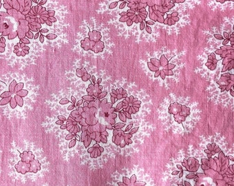 Vintage Fabric - Full - Flour - Feed Sack - Pink and White Roses on Pink - 36" x 44" - Quilting Supply - Cotton Grain Sack