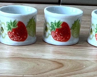 Vintage Napkin Rings - Set of Four - Hand Painted Strawberries - Fitz and Floyd Porcelain  - Vintage Tableware