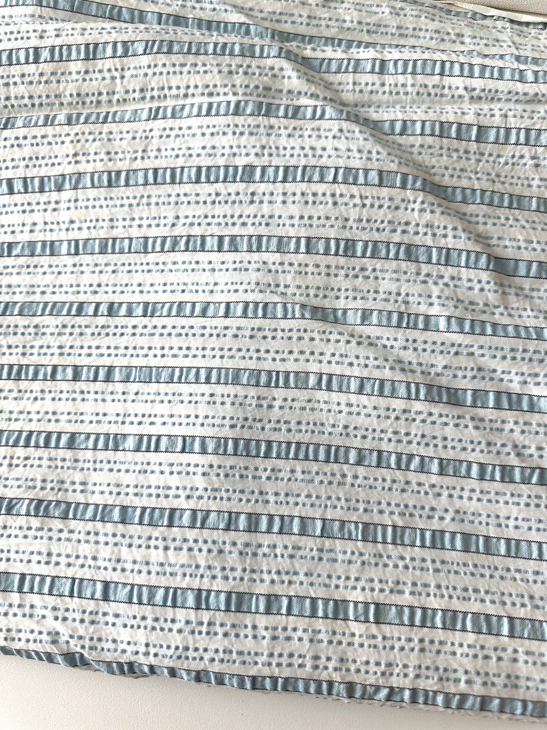 Vintage Seersucker Fabric: (50