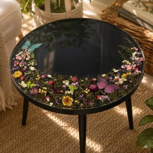 Blumen couchtisch