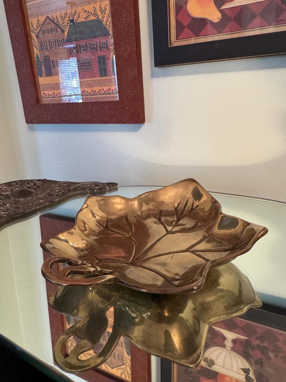 Decorative Vintage Solid Brass Grape Leaf Trinket… - image 3