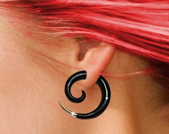 Small Silver Tipped Spiral , Fake Gauges, Tribal Horn Earrings, Fake Gauge Earrings, Tribal Jewelry, BOHO, Eco Friendly, Organic, H17