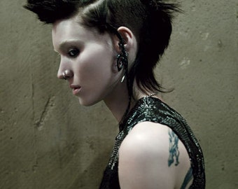 Girl With The Dragon Tattoo, Fake Gauge Earrings, Silver Tipped Tribal Curls, Black Horn,  H07