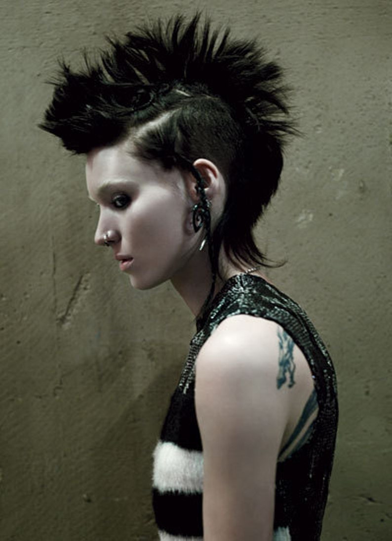 Girl With The Dragon Tattoo, Fake Gauge Earrings, Silver Tipped Tribal Curls, Black Horn, H07 image 1