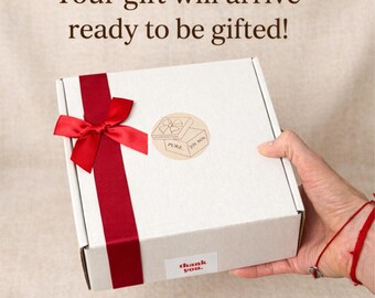 Birthday Gift for Mom, Happy Birthday Mom Box, Best Mom Ever Gift, Self Care Gift Box for Her, Mom Birthday Gift Set, Relaxation Box