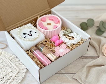 Pink Self Care Gift Box, Soy Candle, Bracelet, Socks, Valentine's Day