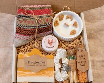 Personalized Gift Box for Her, Birthday Gift, Self Care Box, Thinking of You Gift, Care Package, Gift for Best Friend, Cozy Gift