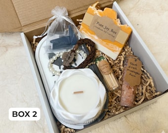 Self Care Gift Box for Her, Handmade Soy Candle, Citrus Soap, Pearl Bracelet