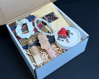Chocolate Strawberry Soy Candle Gift Box, Cozy Self Care Package