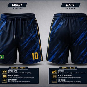 Op de afbeelding: Marineblauwe voetbalshort met een blauw diagonaal patroon en gele accenten. Voorzien van het nummer 10 in geel, een Braziliaanse vlagpatch en een trekkoord. De achterkant heeft hetzelfde patroon en een elastische tailleband.