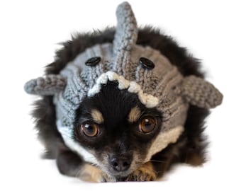 Redecilla de tiburón gris para perro / Gorro de punto a crochet para perro / Disfraz de Halloween para perro / Calentador de orejas