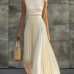 Elegant,Casual And  Comfortable Cream colored Chiffon Pleated Maxi Dress