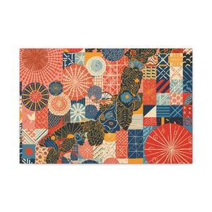 以下が含まれることがあります： 赤、青、黄、オレンジの色合いで幾何学模様と花のモチーフを組み合わせた、鮮やかなコラージュが特徴の長方形キャンバスプリント。 円形と正方形の要素を取り入れ、視覚的に豊かで質感のあるアートワークを作成しています。