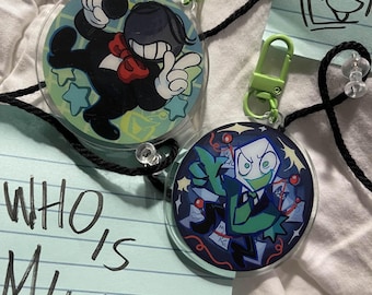 battat / small mike deltarune keychain