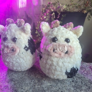 Cow Plushie, Amigurumi Plushie Cow, Stuffed Cow