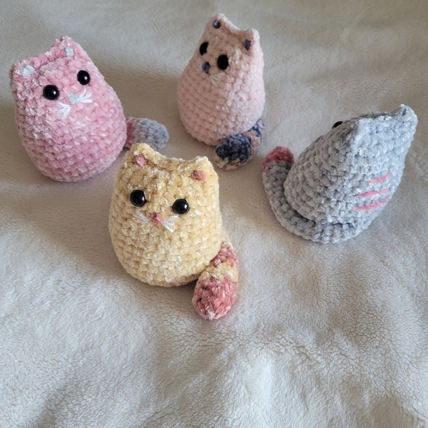 Kitty Cat Plushie, Pink Cat, Soft Stuffed Kitty, Amigurumi Plushie Cat, Crochet Kitty Cat, Handmade Kitten, Desk Toy