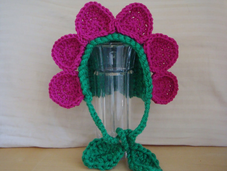 Flower Bonnet Hat - Newborn Photo Prop Hat, Crochet Daisy Hat, Baby Girl Photo Prop image 3