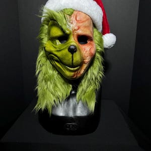 El Dr. Santa y el Sr. Gronch