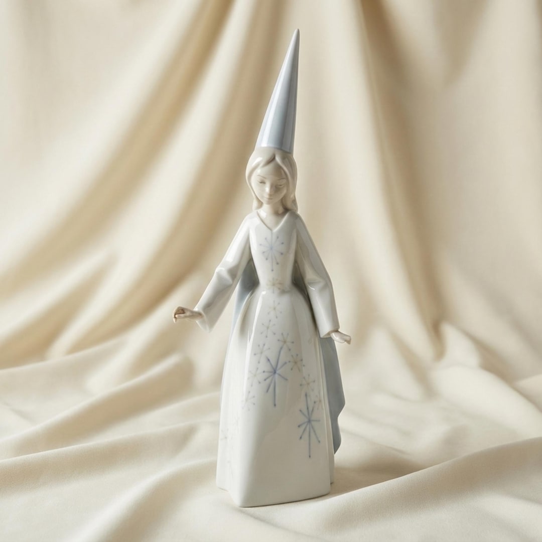1969 Lladro Spain Glossy Porcelain Fairy Godmother #4595 Figurine