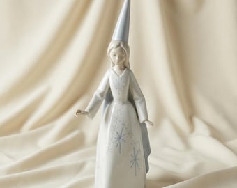 Rare Lladro “cinderella #4828 – Lost Slipper” Handcrafted