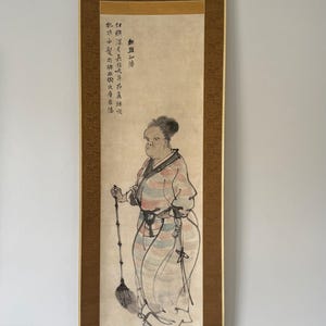 Lady Wuyan – De wijze lelijke koningin | Zeldzame Japanse figuurschildering | Toegeschreven aan Mori Ipp Shijō-school