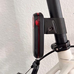Gaviland One-Screw Garmin Varia Mount – Lightweight PA12-CF Cycling Seatpost Mount 27.2mm image 2