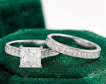 Anillo de moissanita talla princesa de 2,00 quilates en plata de ley 925, conjunto de anillos de compromiso y boda vintage para mujer con diseño de moissanita talla princesa de Hiwen.