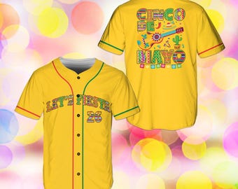 Camisa de beisebol personalizada para o Cinco de Mayo, uniforme personalizado para time de festa mexicana, guitarra colorida e sombrero, celebração festiva.