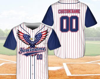 Camisa de beisebol personalizada com águia americana, nome e número personalizados, uniforme com estrelas e listras da bandeira dos EUA, listras vermelhas e azuis.