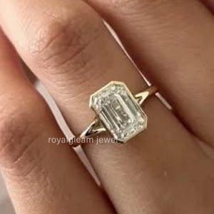 Moissanit Verlobungsring, Emerald Cut farblos, Ehering mit geteilter Schiene, Solitaire Ring, 18K Gold Vermeil Minimal Ring