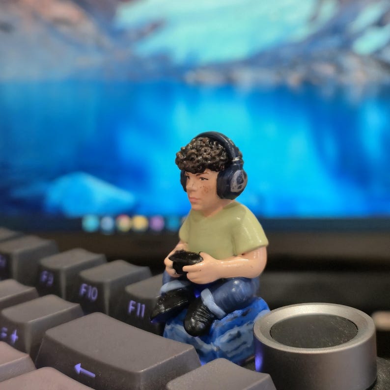 Custom Portrait Keycap, Personalized Photo Artisan Keycap, Custom Face ...