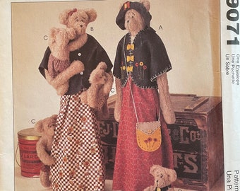 McCall's Crafts 9071 Sew Many Bears Sewing Pattern, UNCUT, Home Decor, Bear Decor, Vintage Pattern