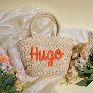 Bolso de paja bordado personalizado con nombre personalizado / Lindo bolso de playa de verano Regalo para dama de honor/niña de las flores Cesta de Pascua para niños