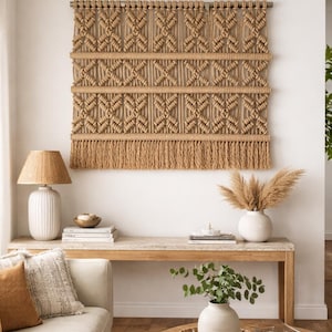 Décoration murale en macramé beige, faite mains, grand format. Wall Art, Wallhanging, Handmade, Textile Art
