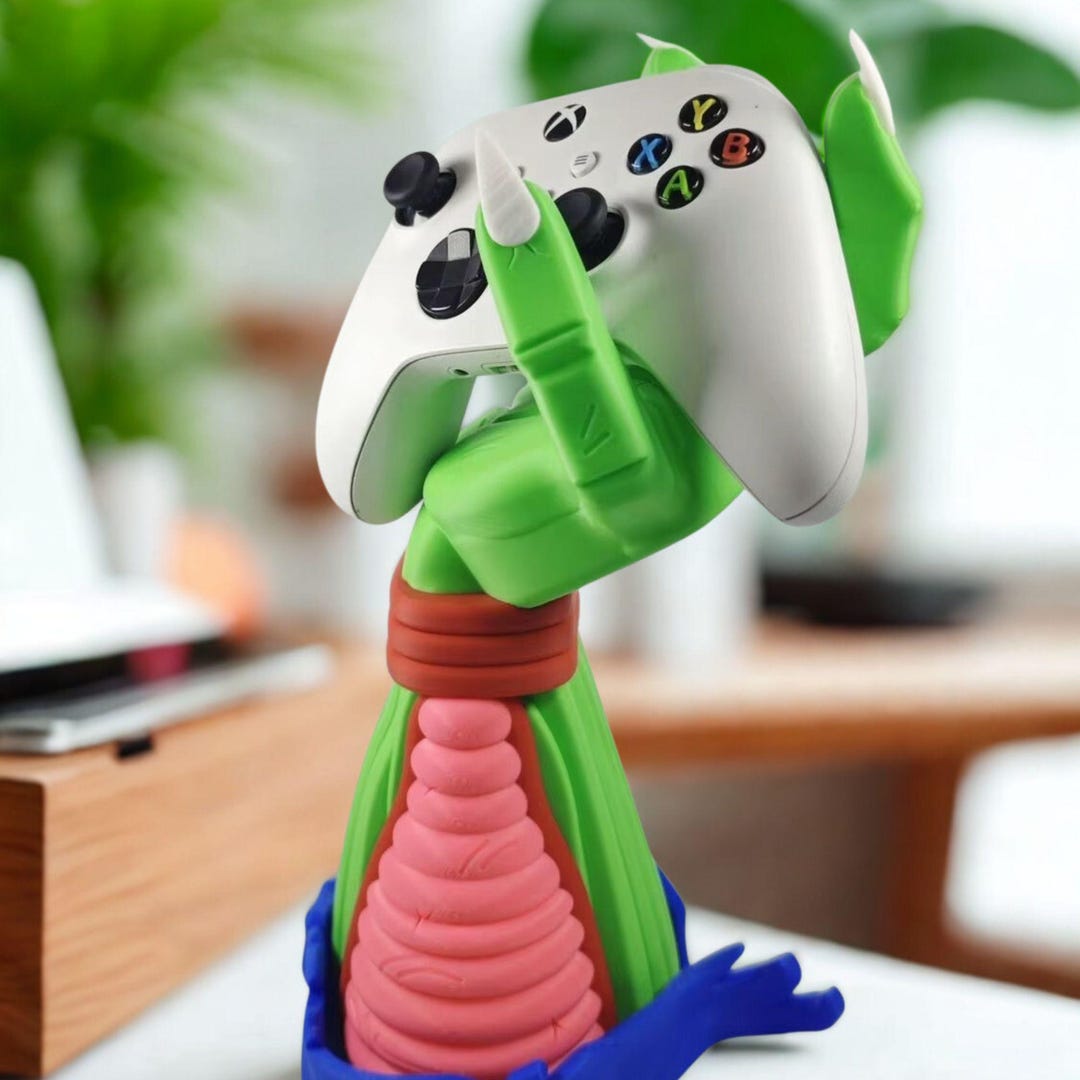 Green Alien Controller & Headphone Stand – Cartoon Style Gamepad Holder ...