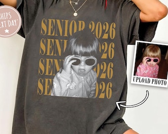 Camiseta personalizada para graduados de 2026, camiseta de la promoción de 2026, camiseta de graduación, regalo para graduados, camiseta del último año de secundaria, regalo de graduación personalizado