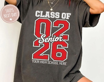 Camiseta personalizada para graduados de secundaria de la promoción de 2026, regalo de graduación de secundaria, camiseta de graduación, camiseta para graduados
